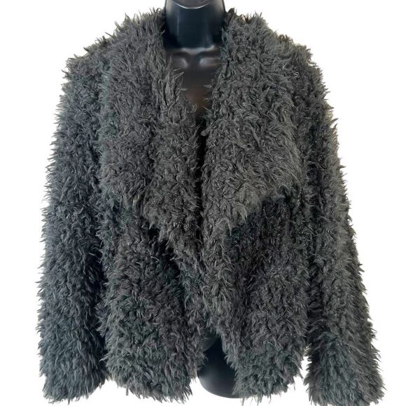 Vero Moda Faux Fur Jacket - Picture 1 of 14
